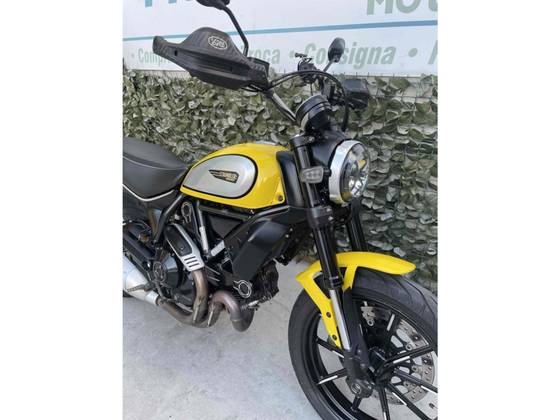 DUCATI SCRAMBLER ICON 